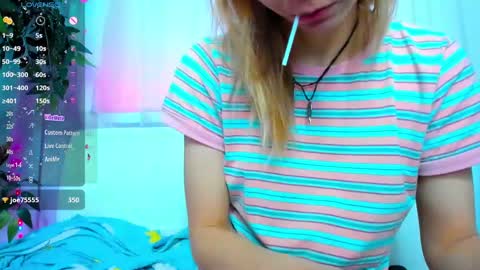 Snapshot of _mari_so chatting on March 1, 5:20 am Scarlett online show from March 1, 5:20 am
