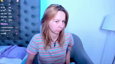Snapshot of _mari_so chatting on March 9, 4:27 am Scarlett online show from March 9, 4:27 am