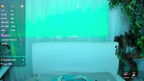 Snapshot of _mari_so chatting on September 20, 6:16 am Scarlett online show from September 20, 6:16 am