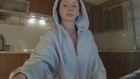 _mary_chili online show from April 24, 8:22 pm