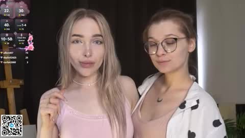 Elva and Kate  online show from September 19, 7:45 am