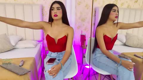 Snapshot of _miaa_monroe chatting on September 27, 7:44 pm Mia Monroe online show from September 27, 7:44 pm