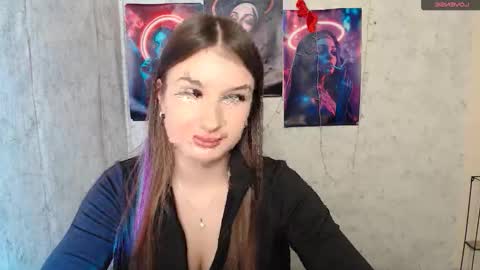 Mia online show from January 16, 2:37 pm