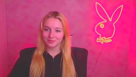 Melanie online show from February 27, 3:26 pm