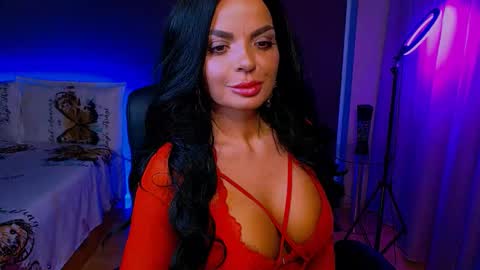 Milani online show from November 17, 8:11 pm