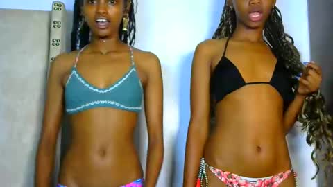 Mimi online show from February 11, 3:54 am