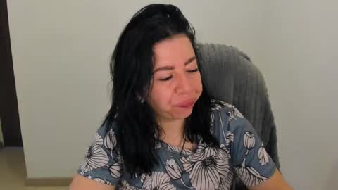 _miss_coco_ online show from October 9, 1:27 pm