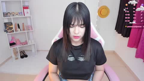 Snapshot of _misshoneyxx chatting on February 3, 4:25 am Hanna Idependent Model online show from February 3, 4:25 am