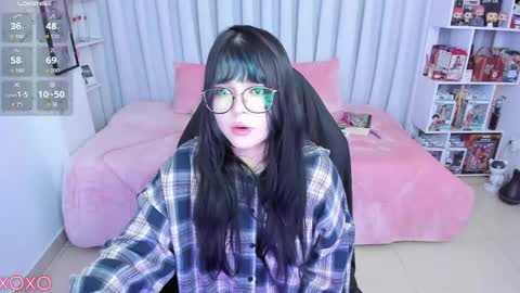 Hanna  Idependent Model   online show from June 5, 6:52 am