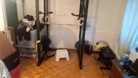 BENJI online show from November 10, 3:26 pm