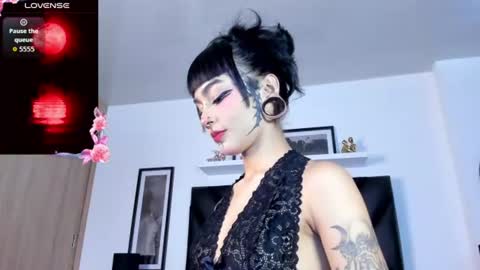 mizuki  online show from June 17, 3:17 pm