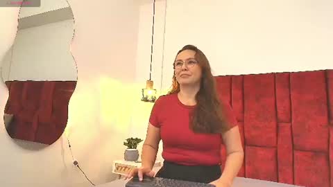 _monaliza_ online show from July 13, 12:31 pm