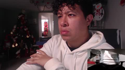 Snapshot of _mr_panda_ chatting on January 6, 9:43 pm Panda  online show from January 6, 9:43 pm