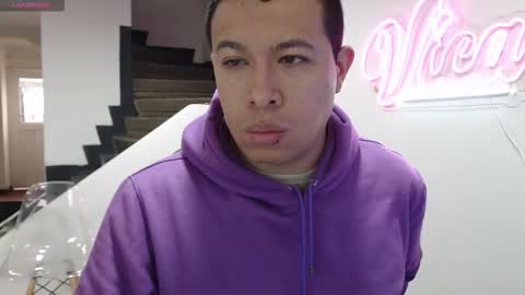 Snapshot of _mr_panda_ chatting on September 19, 12:42 pm Panda  online show from September 19, 12:42 pm