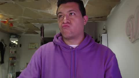 Snapshot of _mr_panda_ chatting on October 31, 10:54 pm Panda  online show from October 31, 10:54 pm