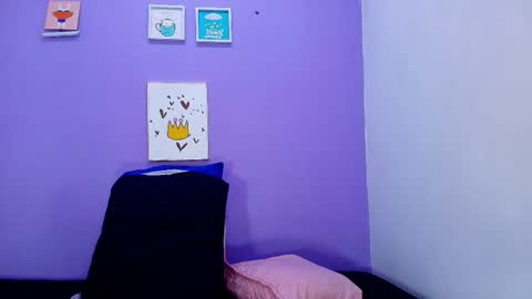 Snapshot of _mystic_luna chatting on October 4, 11:52 am Luna online show from October 4, 11:52 am