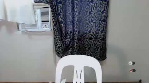 Snapshot of _nakedsabrina chatting on October 10, 6:41 am jenny claire online show from October 10, 6:41 am