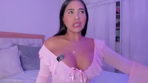 Snapshot of _natasha18_ chatting on October 15, 7:15 pm Natasha online show from October 15, 7:15 pm