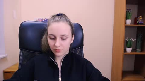 Nica online show from January 24, 10:21 am