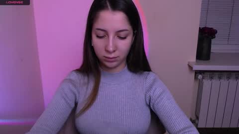 Olivia online show from November 27, 3:09 pm