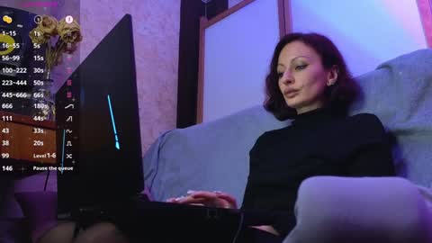 The Supreme Goddess Rose online show from December 27, 6:10 pm