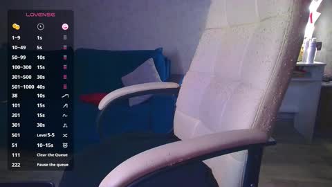 Ilona online show from November 30, 10:00 am