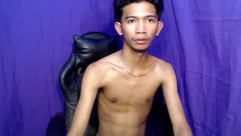 _rellvanxx online show from January 6, 10:47 pm