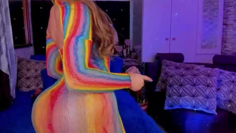 _samantha_sweet_ online show from January 11, 10:10 am