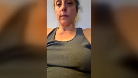 Sara Lynn online show from July 31, 5:52 am