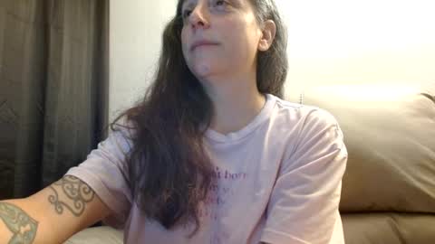 Sara Lynn online show from August 2, 4:03 am