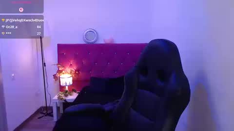 Snapshot of _sashagreey chatting on September 20, 8:23 pm Sasha Greey online show from September 20, 8:23 pm