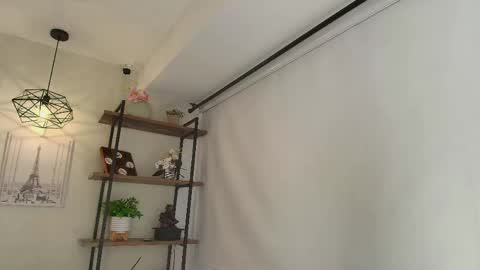 Sassy Girl online show from March 20, 7:08 pm