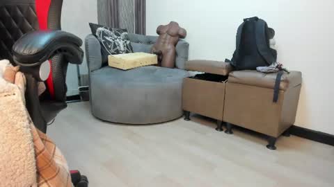 Selene online show from June 11, 1:49 am