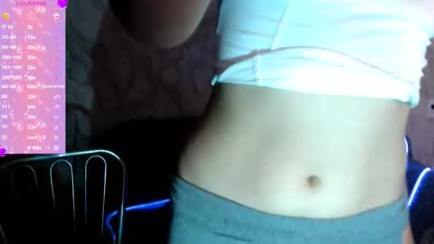 Snapshot of _shynikki chatting on October 12, 2:48 am _shynikki online show from October 12, 2:48 am
