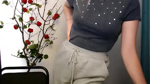 Rachel online show from April 14, 12:08 pm