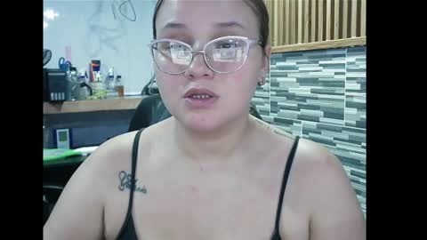   online show from November 7, 3:42 am