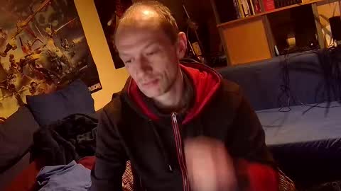 Sven online show from September 28, 7:23 pm