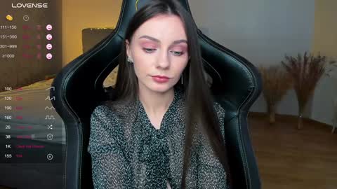 Ann online show from December 23, 9:38 am