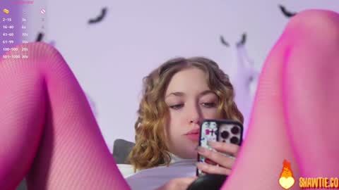 Taylor online show from November 6, 11:13 am