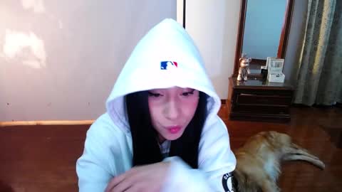 _the_dark_side_of_the_moon_ online show from February 19, 2:33 am