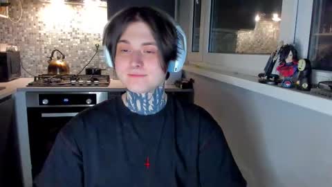 _torfin_ online show from January 31, 8:39 pm