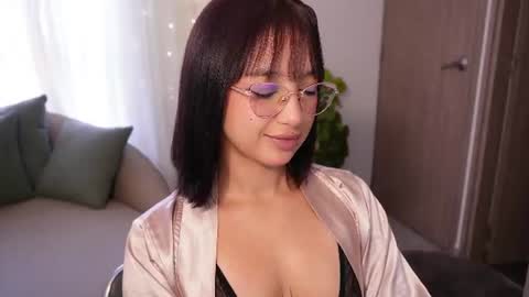 VICTORIA online show from June 30, 9:13 pm