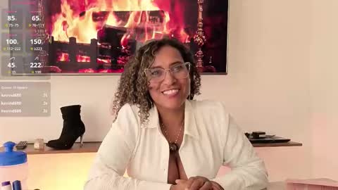 Snapshot of _victoria_hills chatting on October 11, 3:59 pm Victoria online show from October 11, 3:59 pm