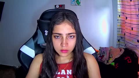 Violeta online show from December 14, 2:42 pm