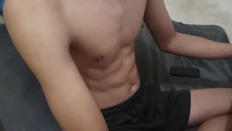 _vov_ online show from November 12, 7:38 pm