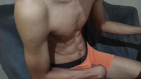 _vov_ online show from April 12, 6:34 pm