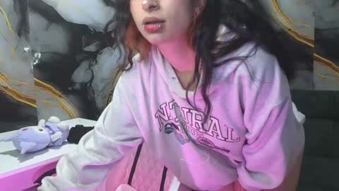 _weird_sativa online show from March 5, 1:47 am