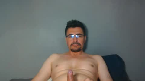 _xbesteb11 online show from June 20, 11:44 pm