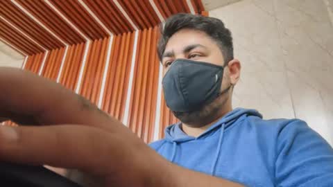 Sleepy owl online show from October 31, 8:26 am