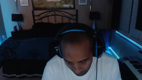 a4orce online show from April 27, 1:47 am